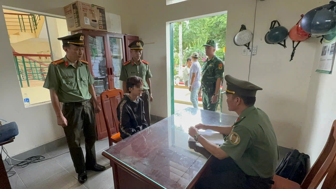 Danh tính các đối tượng